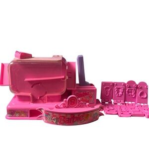 Vintage 1994 Mattel Barbie Bubble Gum Shop 12710 incomplete